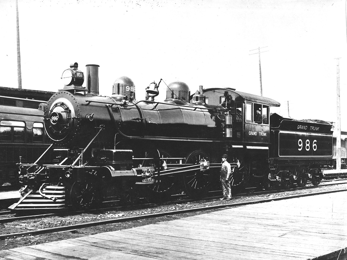 Photo: Grand Trunk Railway 'Ten Wheeler' steam locomotive No. 986, 1900, CSTM/CN003833